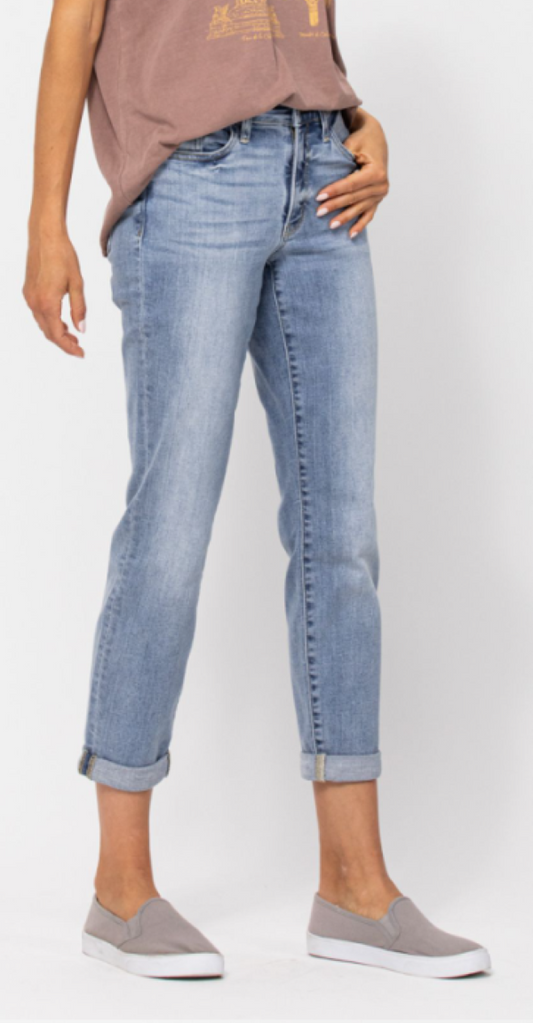 Judy Blue | Mid-rise Boyfriend Fit
